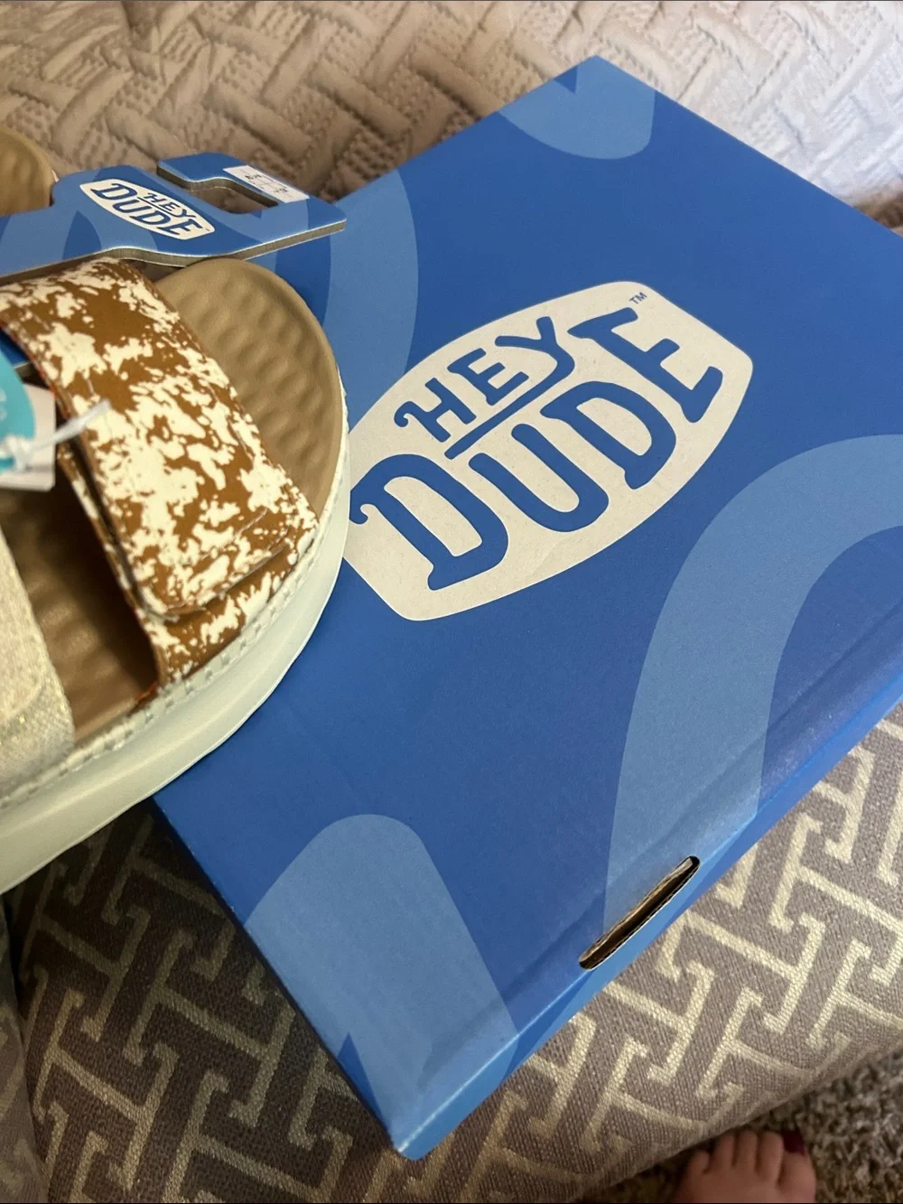 Hey Dude casual slide